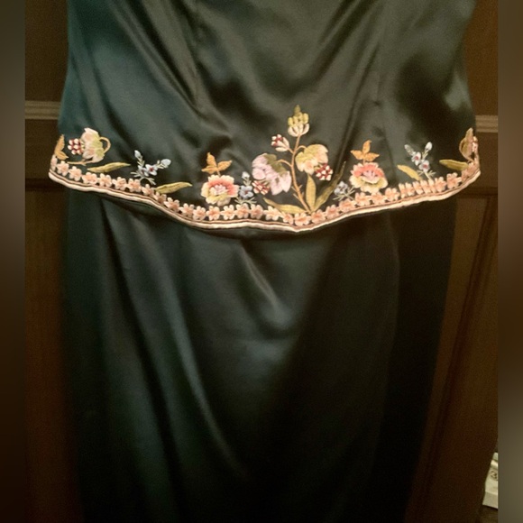 Sue Wong 100% 4 Silk Emerald Teal Strapless Embroidered Peplum Evening Dress - Picture 7 of 12